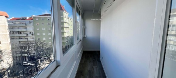 1 bedroom Apartment in Lisbon, Portugal No. 96666 20