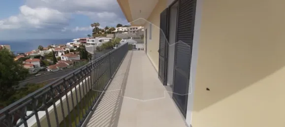 3 bedrooms House in Funchal, Portugal No. 94322 18