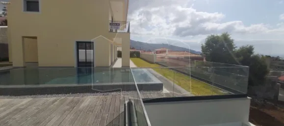 3 bedrooms House in Funchal, Portugal No. 94322 24