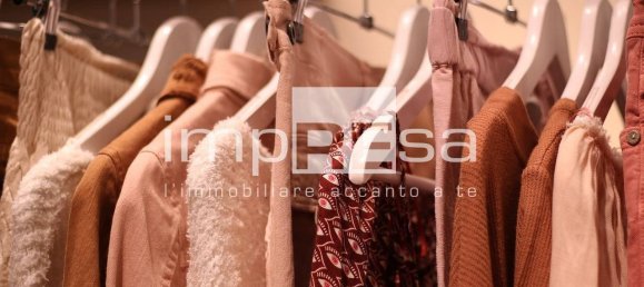 3 rooms Office in Montebelluna, Italy No. 196167 3