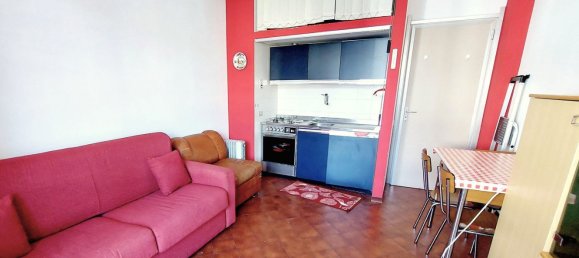 Studio in San Bartolomeo al Mare, Italy No. 294305 7