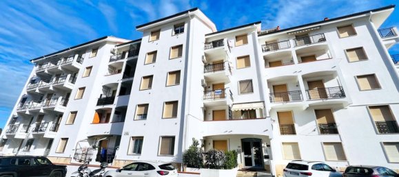 Studio in San Bartolomeo al Mare, Italy No. 294305 16