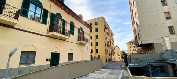 6-Zimmer Wohnung in Genoa, Italy, Nr. 139966 12
