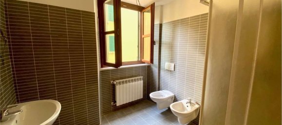 6-Zimmer Wohnung in Genoa, Italy, Nr. 139966 10