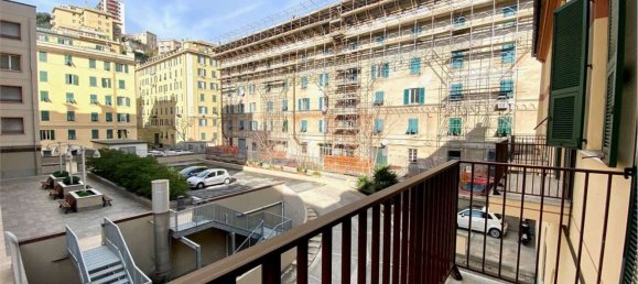 6-Zimmer Wohnung in Genoa, Italy, Nr. 139966 17