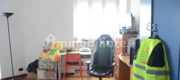 2 bedrooms Apartment in Turin, Italy No. 350597 10