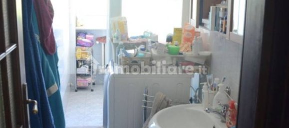 2 bedrooms Apartment in Turin, Italy No. 350597 12