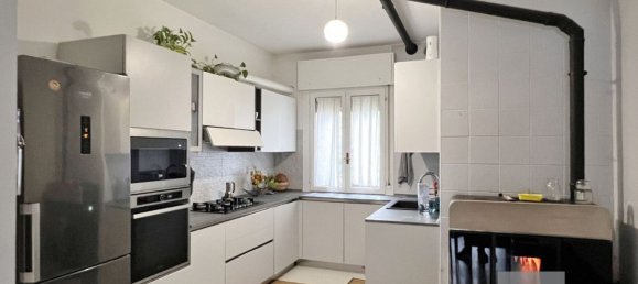 3 rooms Apartment in San Martino di Lupari, Italy No. 199718 4