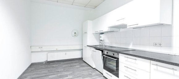 4548m² Building in Nuremberg, Germany No. 370845 9