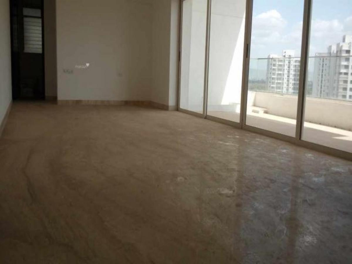 3 bedrooms House in Pune, India No. 56399