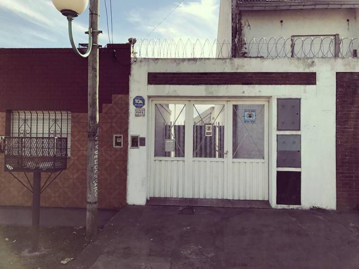 2 Schlafzimmer Wohnung in Quilmes, Argentina, Nr. 58263