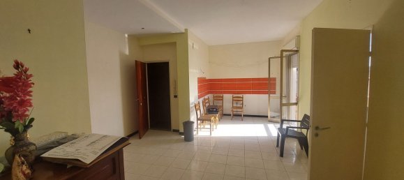 Casa de 6 divisões em Paternò, Italy N.º 51733 4