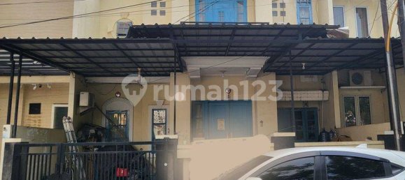 4 bedrooms House in Jakarta, Indonesia No. 1763 33