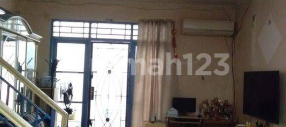 4 bedrooms House in Jakarta, Indonesia No. 1763 49