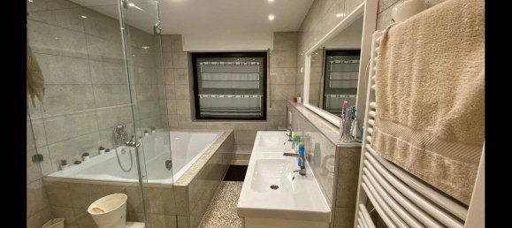 Adosado de 7 dormitorios en Wesel, Germany No. 266450 18