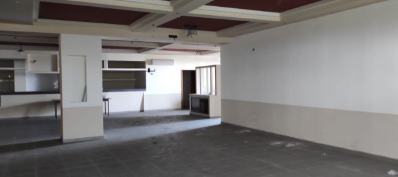 3 rooms Commercial property in Orta di Atella, Italy No. 73759 11