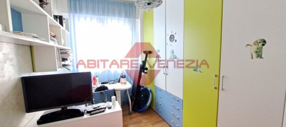 4 rooms Apartment in Venice, Italy No. 70078 8
