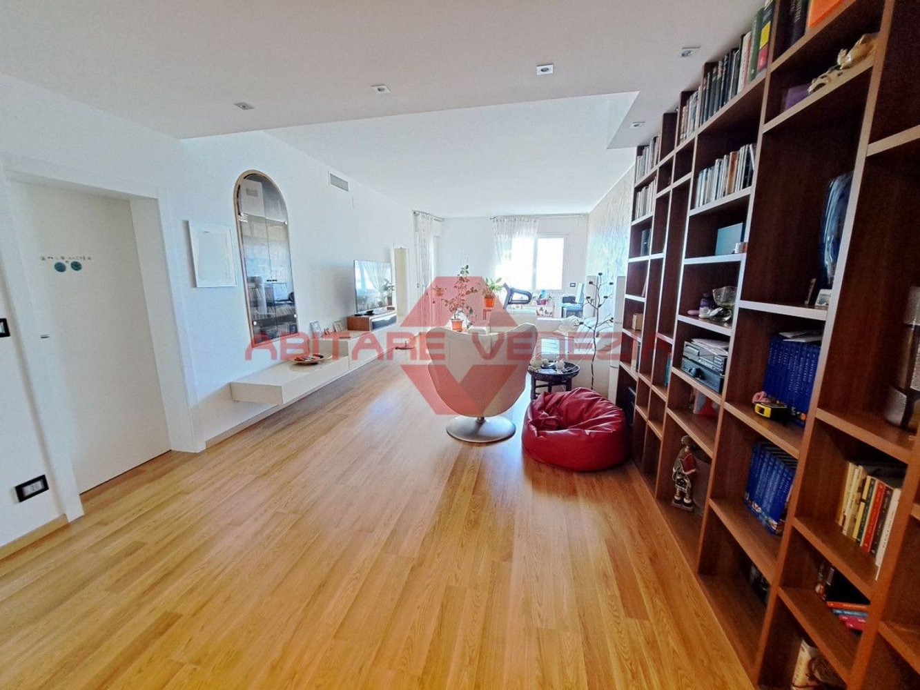 4 rooms Apartment in Venice, Italy No. 70078