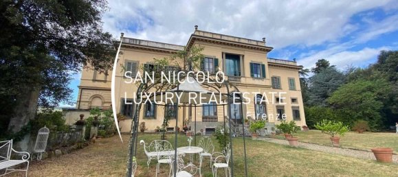 28 rooms Villa in Scandicci, Italy No. 201418 7