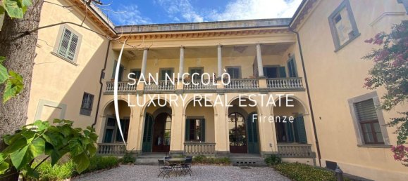 28 rooms Villa in Scandicci, Italy No. 201418 9