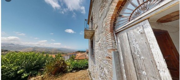 9 rooms House in San Marco d'Alunzio, Italy No. 160070 20