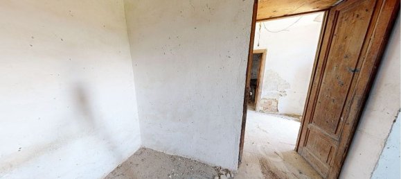 9 rooms House in San Marco d'Alunzio, Italy No. 160070 29