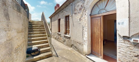 9 rooms House in San Marco d'Alunzio, Italy No. 160070 4