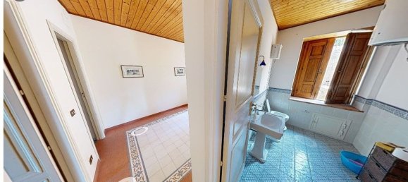 9 rooms House in San Marco d'Alunzio, Italy No. 160070 14