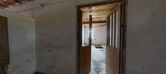 9 rooms House in San Marco d'Alunzio, Italy No. 160070 26