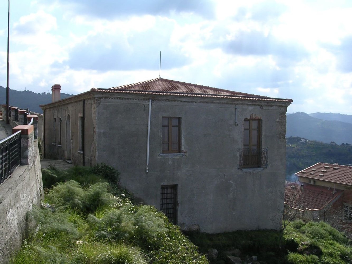 9 rooms House in San Marco d'Alunzio, Italy No. 160070