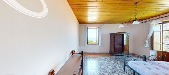 9 rooms House in San Marco d'Alunzio, Italy No. 160070 7