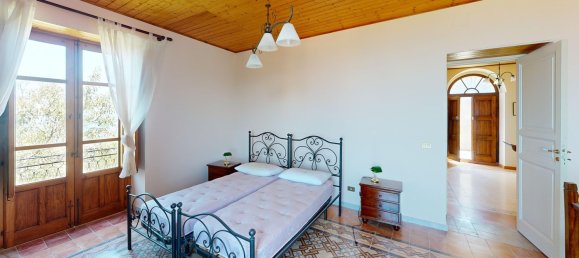 9 rooms House in San Marco d'Alunzio, Italy No. 160070 10
