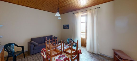 9 rooms House in San Marco d'Alunzio, Italy No. 160070 18
