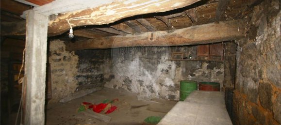 2 bedrooms House in Meruge, Portugal No. 32339 9