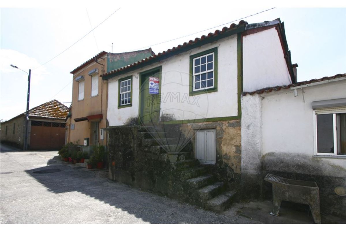 2 bedrooms House in Meruge, Portugal No. 32339