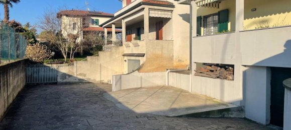 5غرفة فيلا في Grezzago, Italy رقم 14722 88