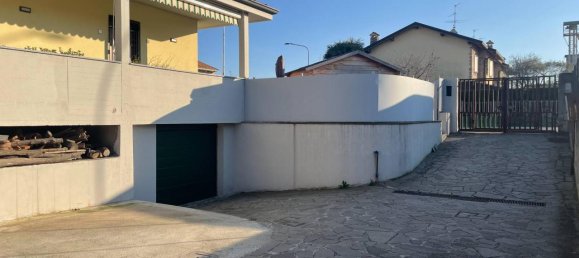 5غرفة فيلا في Grezzago, Italy رقم 14722 90