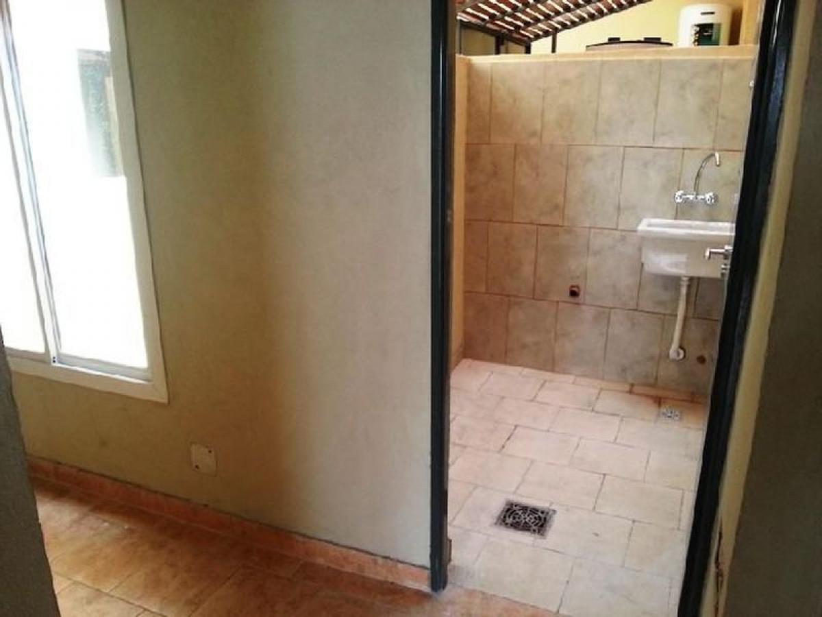 Studio in Bermudez, Argentina No. 65807