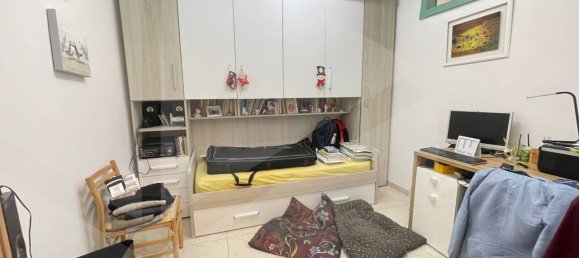 3غرفة شقة في Bari, Italy رقم 33848 31