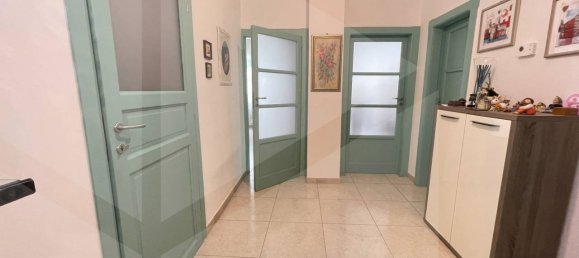 3غرفة شقة في Bari, Italy رقم 33848 25