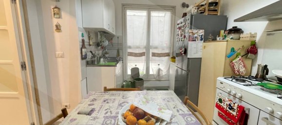 3غرفة شقة في Bari, Italy رقم 33848 28