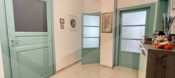 3غرفة شقة في Bari, Italy رقم 33848 26