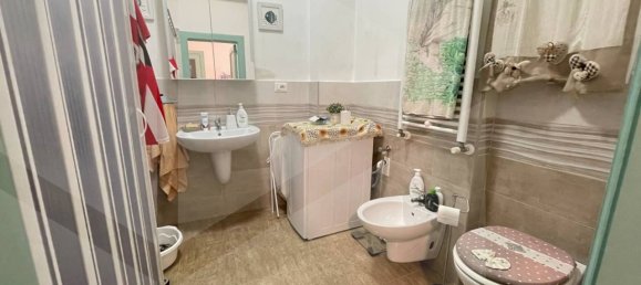 3غرفة شقة في Bari, Italy رقم 33848 5