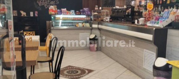 Imóvel comercial de 2 divisões em Genzano di Roma, Italy N.º 167073 2