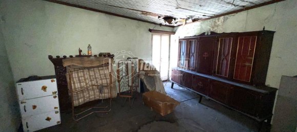 1 bedroom Apartment in Sarnico, Italy No. 229051 4