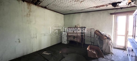 1 bedroom Apartment in Sarnico, Italy No. 229051 2