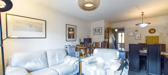 2 Schlafzimmer Haus in Bordon, United Kingdom, Nr. 13863 4