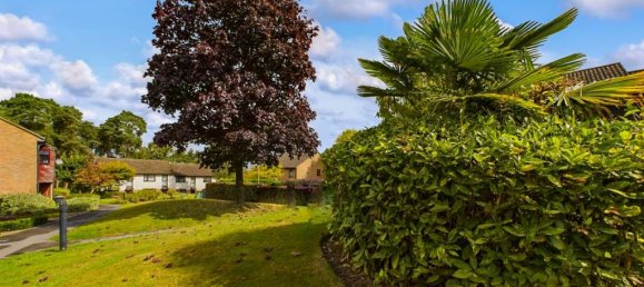 2 Schlafzimmer Haus in Bordon, United Kingdom, Nr. 13863 15