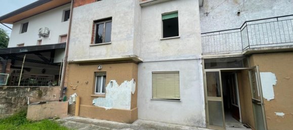 6 bedrooms House in Udine, Italy No. 322296 21