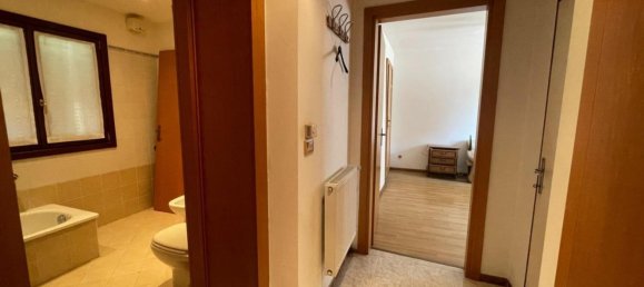 6 bedrooms House in Udine, Italy No. 322296 7